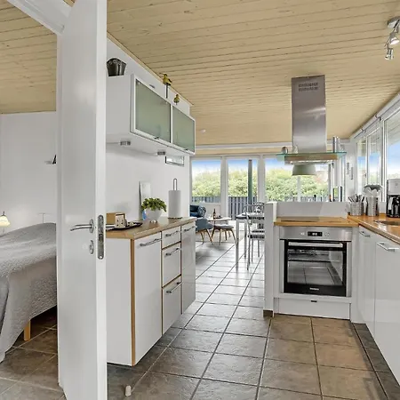 Nice In Hjorring With Kitchen Lønstrup